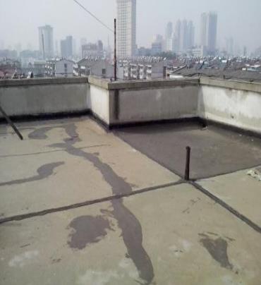 南票漏水维修 楼顶漏水是什么原因，楼顶漏水维修方法是什么?